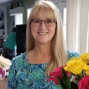 Meet your Posher, Gail